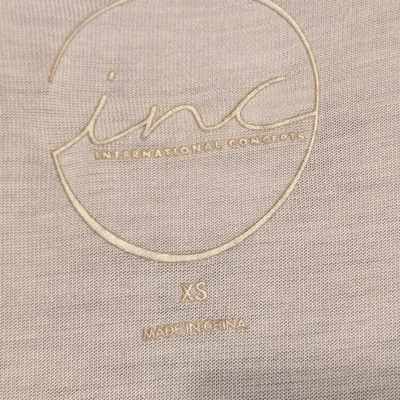 Inc international concepts open sleeve white rhinestone shirt size xs - Picture 2 of 3